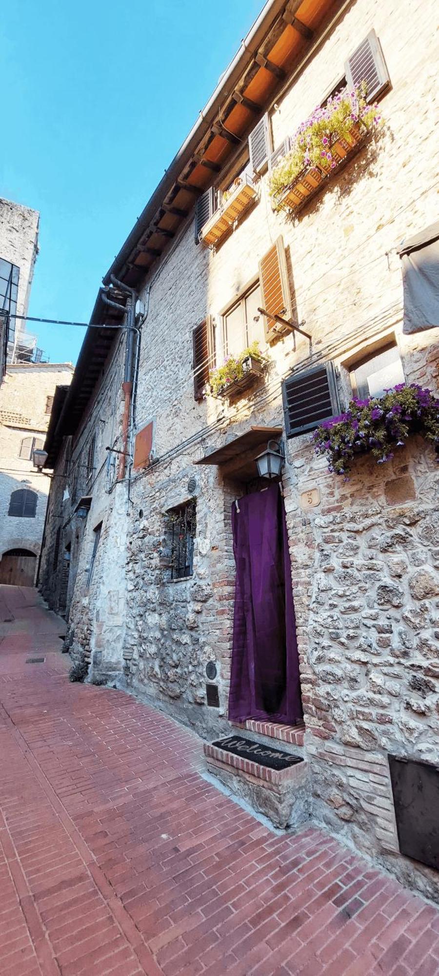 Casa Nel Centro Storico Apartment San Gimignano Exterior foto